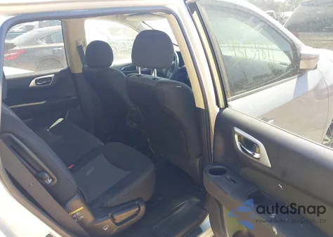 2017 Nissan Pathfinder S from USA, damaged, VIN 5N1DR2MMXHC629013